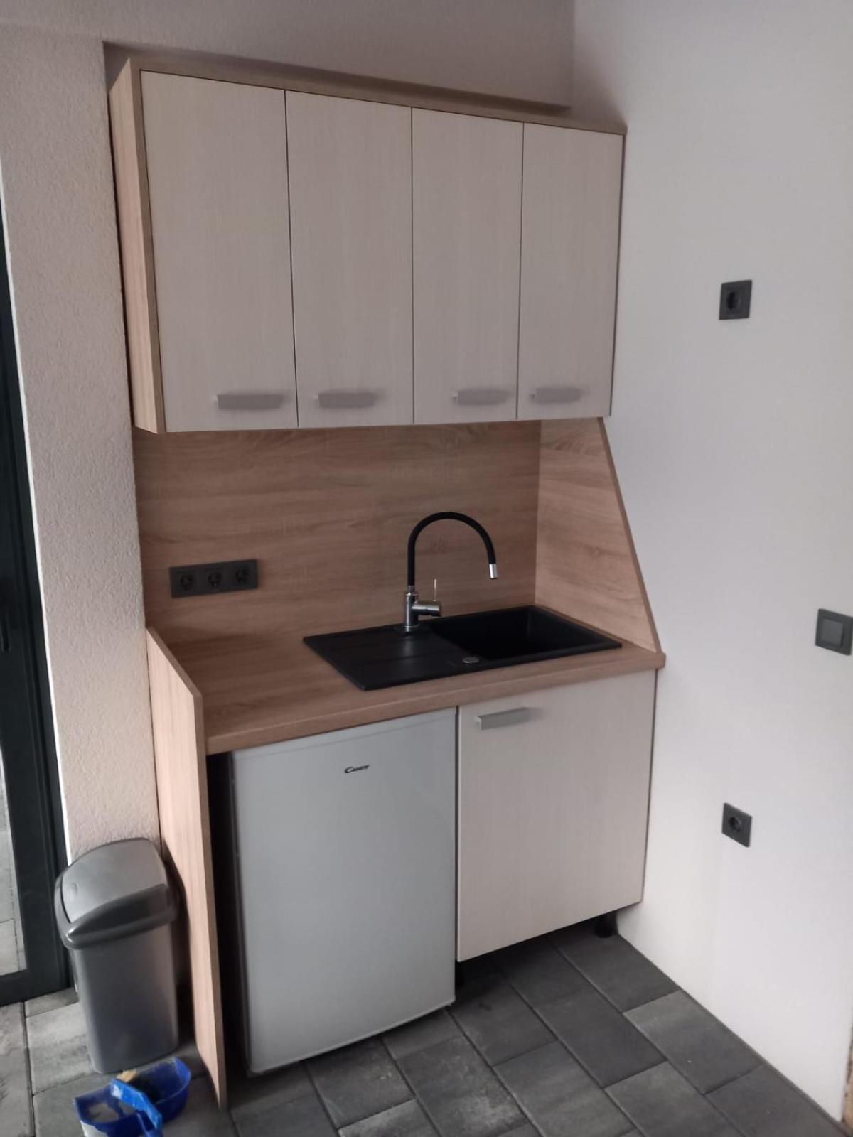 Apartmani Tropical Vodice Buitenkant foto