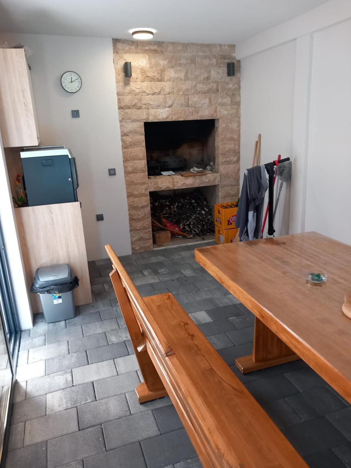 Apartmani Tropical Vodice Buitenkant foto